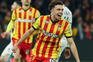 法媒：朗斯中场埃纳奥伊受多家俱乐部关注，罗马已对球员提出报价